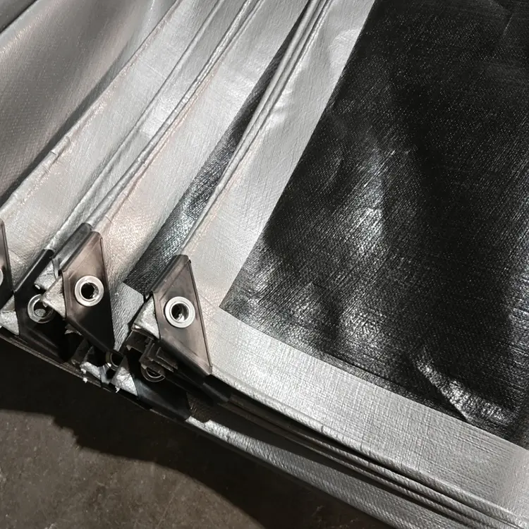 Beltza zilarrezko 240 birjina pe tarpaulin